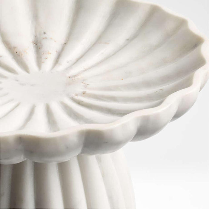 Jolie Low Wide Marble Pedestal 7.5"