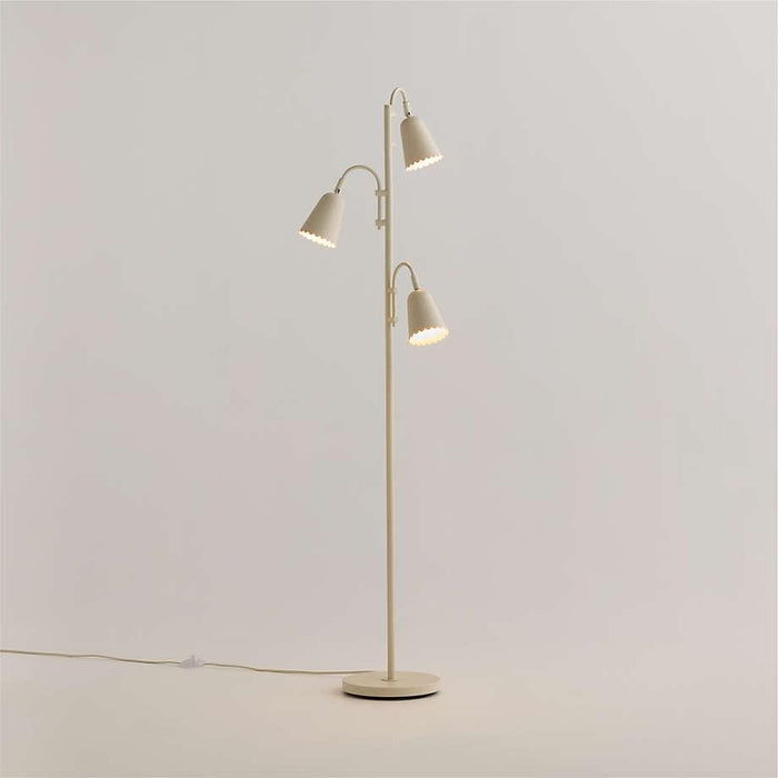 Kids Sadie Scalloped Cream Floor Lamp