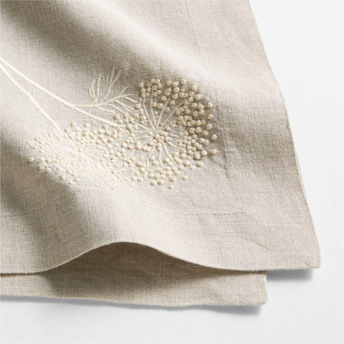 Embroidered herb-themed marin design featuring detailed dill motifs for elegant culinary decor