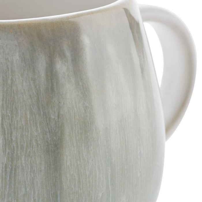 Ora Stoneware Mug.