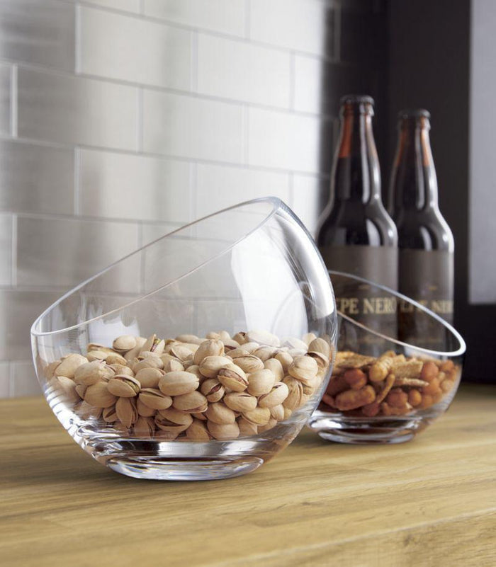 Tilt 6" Medium Bowl.